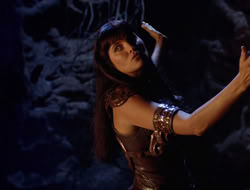 extant_XWP_3x09-WarriorPriestessTramp_001051