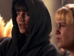 extant_XWP_3x09-WarriorPriestessTramp_001185