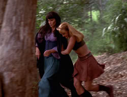 extant_XWP_3x09-WarriorPriestessTramp_001316
