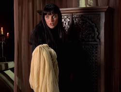 extant_XWP_3x09-WarriorPriestessTramp_001496