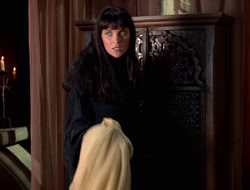 extant_XWP_3x09-WarriorPriestessTramp_001497