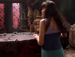 extant_XWP_3x09-WarriorPriestessTramp_001565
