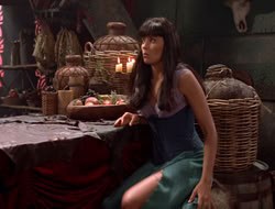 extant_XWP_3x09-WarriorPriestessTramp_001568