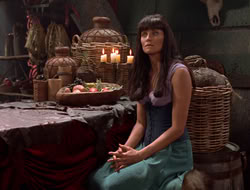 extant_XWP_3x09-WarriorPriestessTramp_001573