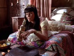 extant_XWP_3x09-WarriorPriestessTramp_001861