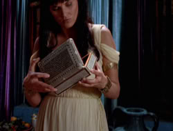 extant_XWP_3x09-WarriorPriestessTramp_001909