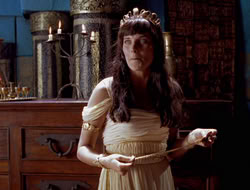 extant_XWP_3x09-WarriorPriestessTramp_001937