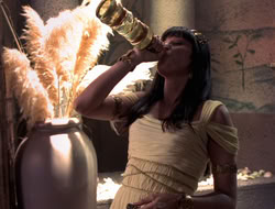 extant_XWP_3x09-WarriorPriestessTramp_002037