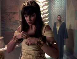 extant_XWP_3x09-WarriorPriestessTramp_002058