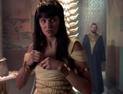 extant_XWP_3x09-WarriorPriestessTramp_002059