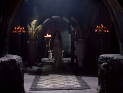 extant_XWP_3x09-WarriorPriestessTramp_002195