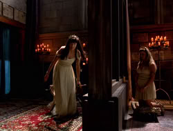 extant_XWP_3x09-WarriorPriestessTramp_002276
