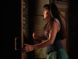 extant_XWP_3x09-WarriorPriestessTramp_002440