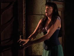 extant_XWP_3x09-WarriorPriestessTramp_002444
