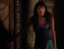 extant_XWP_3x09-WarriorPriestessTramp_002447