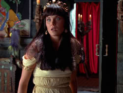 extant_XWP_3x09-WarriorPriestessTramp_002775