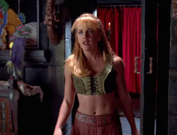 extant_XWP_3x09-WarriorPriestessTramp_002790