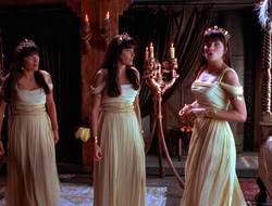 extant_XWP_3x09-WarriorPriestessTramp_002792