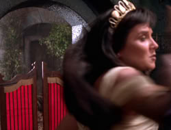extant_XWP_3x09-WarriorPriestessTramp_002967