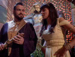 extant_XWP_3x09-WarriorPriestessTramp_003041