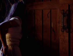 extant_XWP_3x09-WarriorPriestessTramp_003102