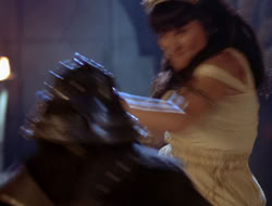 extant_XWP_3x09-WarriorPriestessTramp_003295