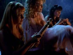 extant_XenaWarriorPrincess_3x10-TheQuillIsMightier_00167