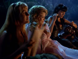 extant_XenaWarriorPrincess_3x10-TheQuillIsMightier_00187