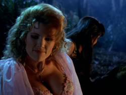 extant_XenaWarriorPrincess_3x10-TheQuillIsMightier_00233