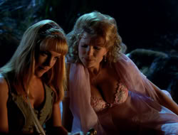 extant_XenaWarriorPrincess_3x10-TheQuillIsMightier_00281