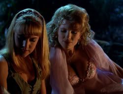 extant_XenaWarriorPrincess_3x10-TheQuillIsMightier_00285