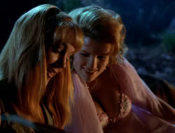extant_XenaWarriorPrincess_3x10-TheQuillIsMightier_00297