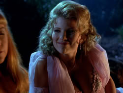 extant_XenaWarriorPrincess_3x10-TheQuillIsMightier_00315