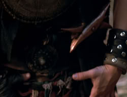 extant_XenaWarriorPrincess_3x10-TheQuillIsMightier_00720