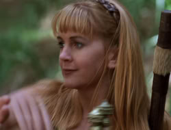 extant_XenaWarriorPrincess_3x10-TheQuillIsMightier_00733