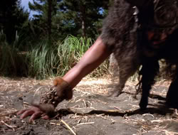 extant_XenaWarriorPrincess_3x10-TheQuillIsMightier_00842