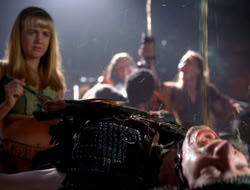 extant_XenaWarriorPrincess_3x10-TheQuillIsMightier_00947