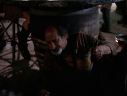 extant_XenaWarriorPrincess_3x10-TheQuillIsMightier_01037