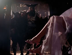 extant_XenaWarriorPrincess_3x10-TheQuillIsMightier_01100