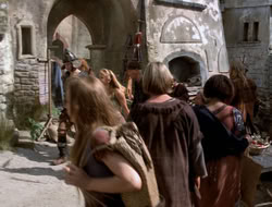 extant_XenaWarriorPrincess_3x10-TheQuillIsMightier_01270