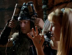 extant_XenaWarriorPrincess_3x10-TheQuillIsMightier_01795