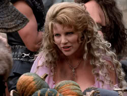 extant_XenaWarriorPrincess_3x10-TheQuillIsMightier_01994