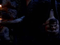 extant_XenaWarriorPrincess_3x10-TheQuillIsMightier_02210
