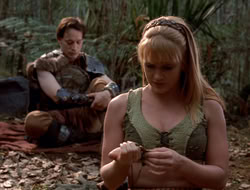 extant_XenaWarriorPrincess_3x10-TheQuillIsMightier_02331