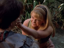 extant_XenaWarriorPrincess_3x10-TheQuillIsMightier_02414