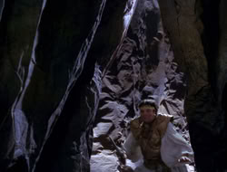 extant_XenaWarriorPrincess_3x10-TheQuillIsMightier_02713