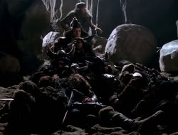 extant_XenaWarriorPrincess_3x10-TheQuillIsMightier_02716