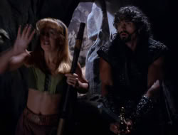 extant_XenaWarriorPrincess_3x10-TheQuillIsMightier_02731