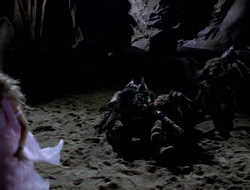 extant_XenaWarriorPrincess_3x10-TheQuillIsMightier_02762