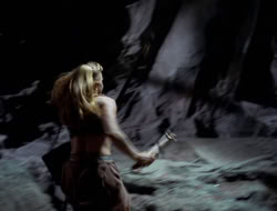 extant_XenaWarriorPrincess_3x10-TheQuillIsMightier_02782